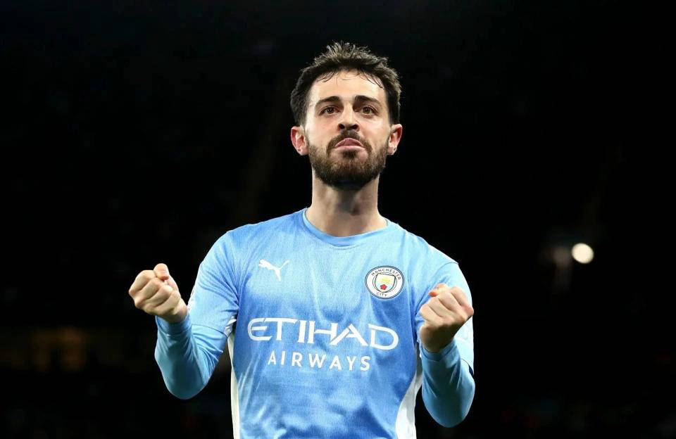 曼城核心渴望加盟巴萨！三大优势明显，签下B席比拉什福德更具价值